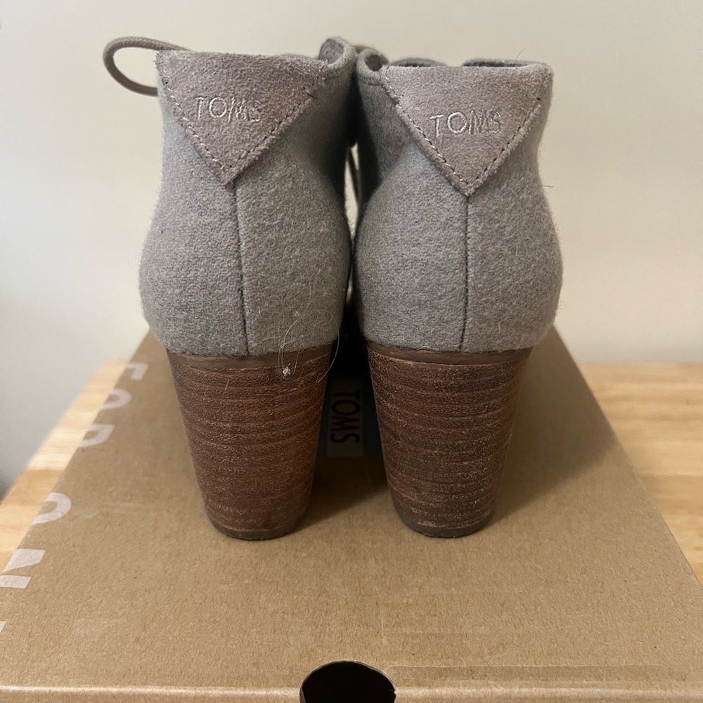 TOMS Women's Lunata Lace-Up Ankle Booties - Picture 4 of 7
